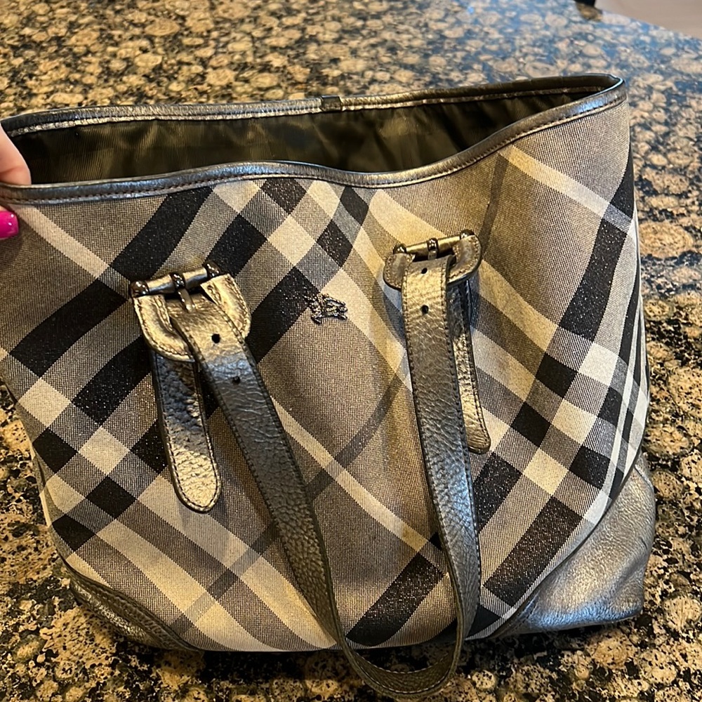 Burberry small tote